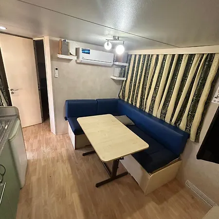 Apartment Aurora's Giardini Naxos